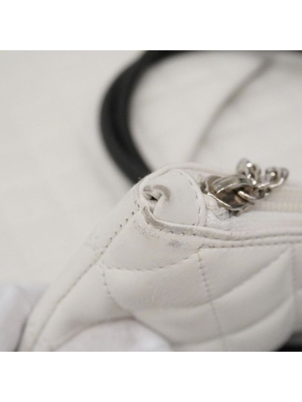 Chanel Tote Cambon Lambskin White Black Silver - Picture 9 of 10